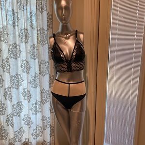 New Victoria high waist tong/ string